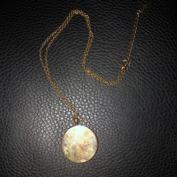 Gold Necklace - Picture 3 of 4